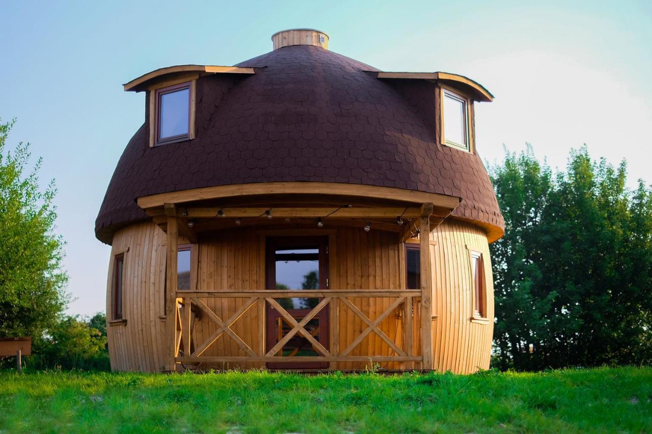 Micro-maison ronde Kętrzyn Extérieur photo